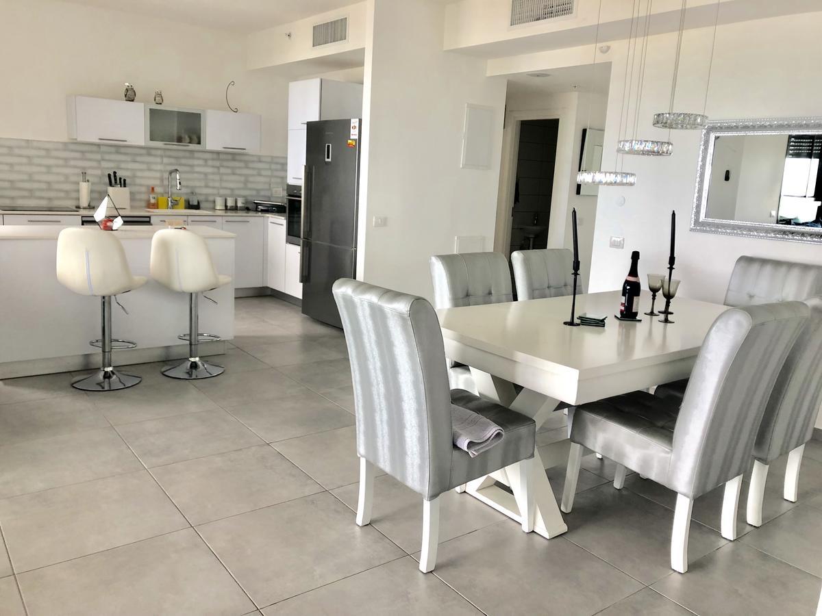 Panorama Apartment " City Garden " Bat Yam Extérieur photo