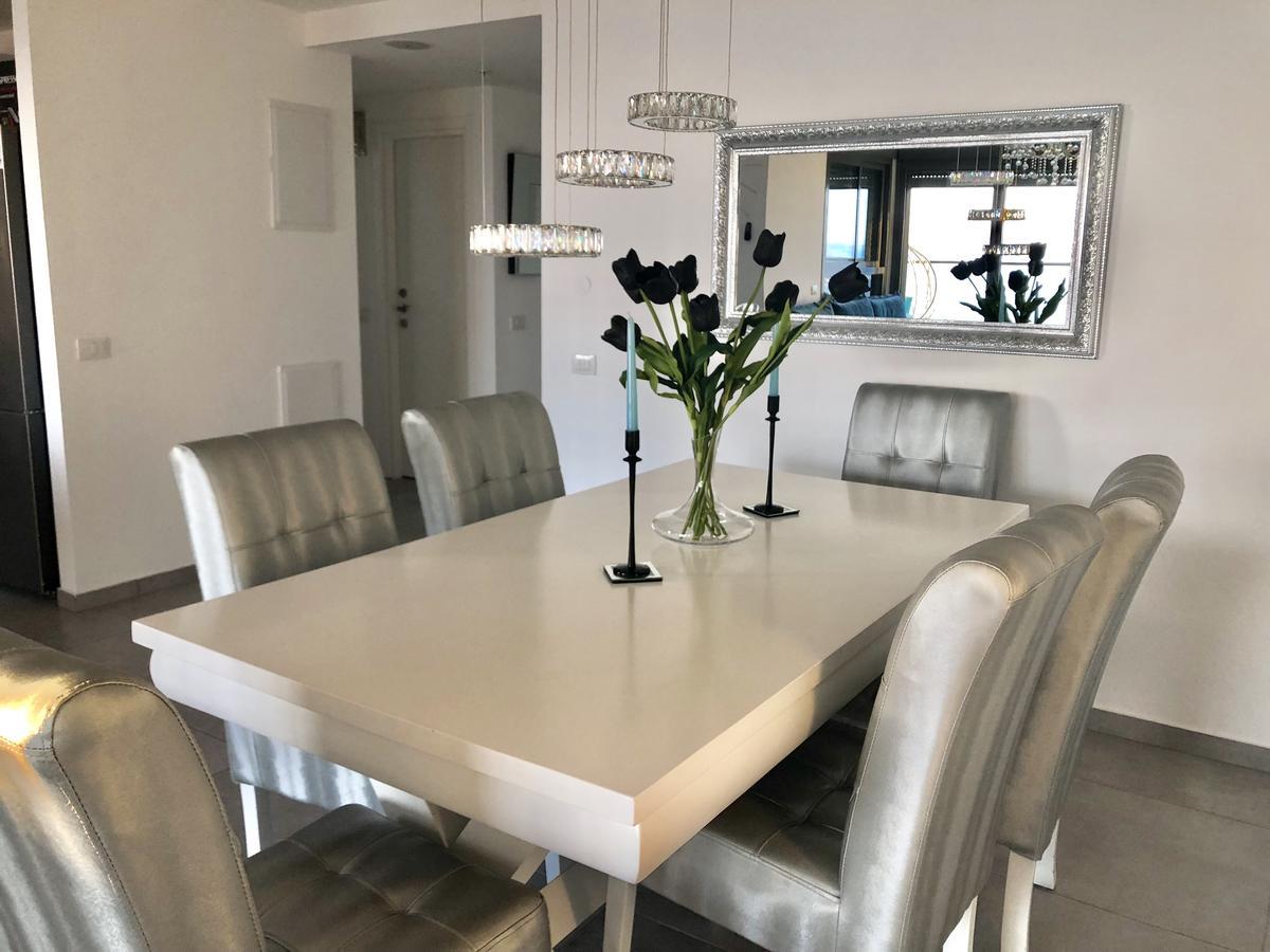 Panorama Apartment " City Garden " Bat Yam Extérieur photo